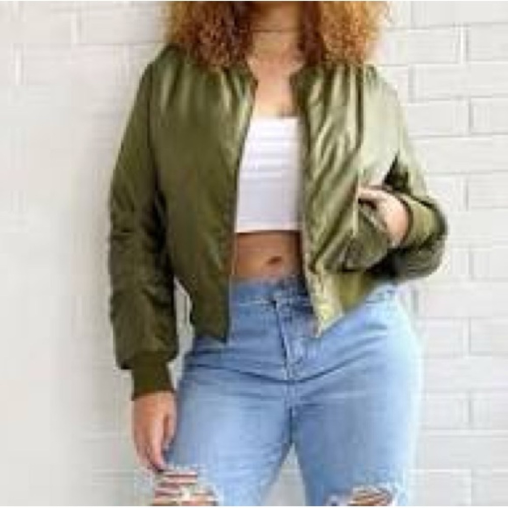 NWT Pretty Little Thing Alexus Khaki Bomber Jacket, Sz M